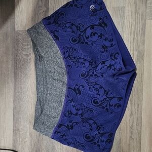 MPG purple athletic shorts size M